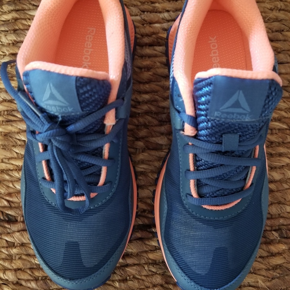 Reebok Women Tennis Shoes